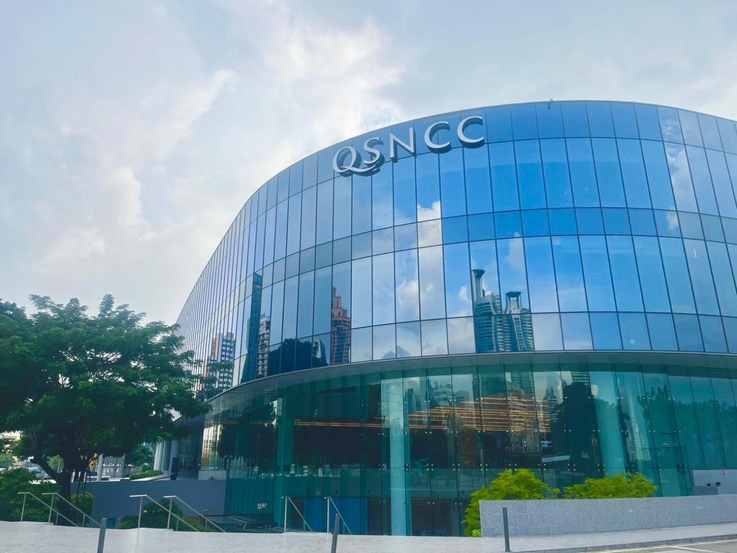 Alt Hotel Nana By Uhg Bangkok Exteriör bild